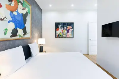 Un ou plusieurs lits dans un hébergement de l'établissement 3 DAUMAS - Superbe appartement 2 chambres hyper centre Cannes