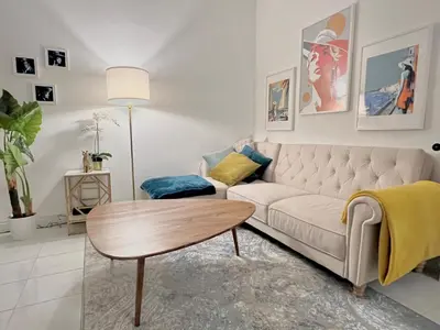 Coin salon dans l'établissement Fiorella's Cannes Oasis