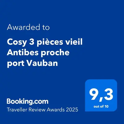 Certificat, récompense, panneau ou autre document affiché dans l'établissement Cosy 3 pièces vieil Antibes proche port Vauban