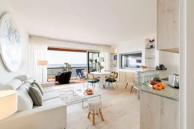 Coin salon dans l'établissement Emilie - panoramic sea views beach facing paradise