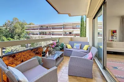 Coin salon dans l'établissement Spacieux studio à 150m de la plage 2 terrasses