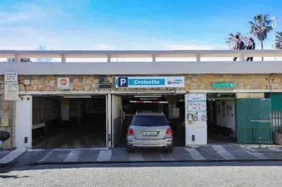 Plan de l'établissement Mythique Miramar Cannes Croisette Terrasse Clim Parking Wifi