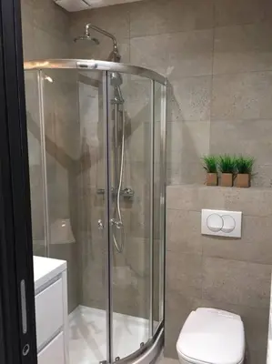 Salle de bains dans l'établissement Mythique Miramar Cannes Croisette Terrasse Clim Parking Wifi