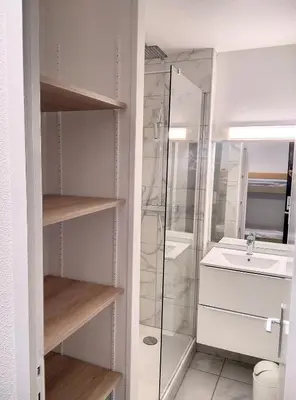 Salle de bains dans l'établissement Résidence Graziella Studio 604
