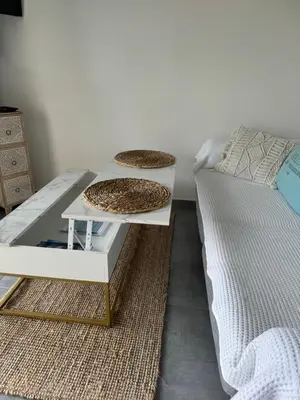 Un ou plusieurs lits dans un hébergement de l'établissement Le Cocon Marin , vue mer , clim , parking , piscine