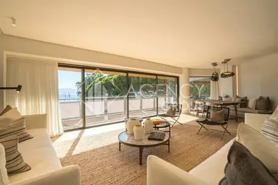 Coin salon dans l'établissement Superbe Appartement, Croisette