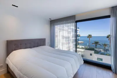 Un ou plusieurs lits dans un hébergement de l'établissement Apartment Lara Light apartment with an incredible view