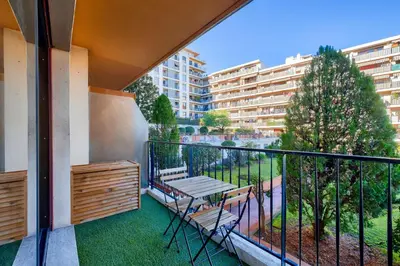 Jardin de l'établissement Magnifique studio avec terrasse au cœur de Cannes