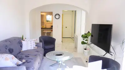 Télévision ou salle de divertissement dans l'établissement Proche Centre Ville, T4, Exclusivité Congrès - Palmazur Vacances