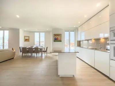 Cuisine ou kitchenette dans l'établissement Le Duplex by Winsome Destination
