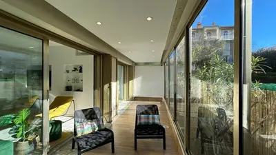 Balcon ou terrasse dans l'établissement A010-Superbe appartement refait à neuf proche Croisette
