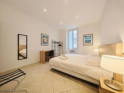 Un ou plusieurs lits dans un hébergement de l'établissement Viva Riviera 11 rue Commandant André