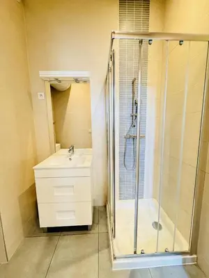 Salle de bains dans l'établissement Studio chaleureux proche croisette Mimont29