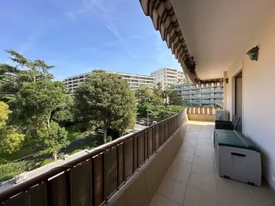 Balcon ou terrasse dans l'établissement A003-Magnifique appartement proche du centre de Cannes