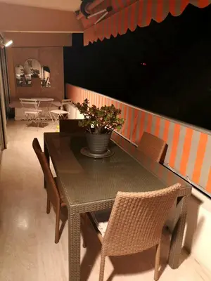 Coin salon dans l'établissement Charmant T2 de vacances, Antibes