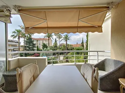 Balcon ou terrasse dans l'établissement Cannes - 3 pieces a 15mn Palais