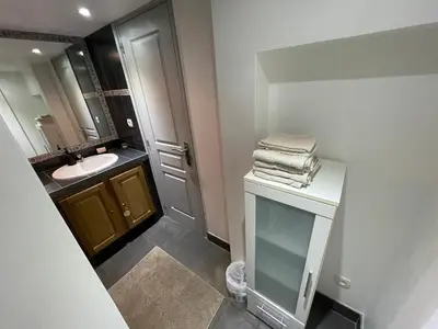 Salle de bains dans l'établissement Holiday Home l'Angelet