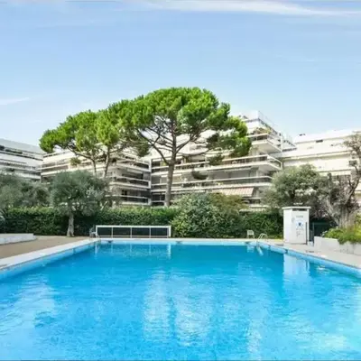 Beautiful flat with Sea View Terrace Pool Parking portative AC- BENAKEY