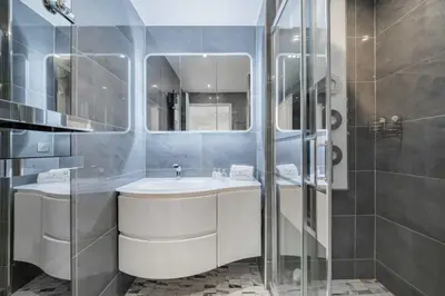 Salle de bains dans l'établissement Beautiful 3 bedroom close to the Martinez