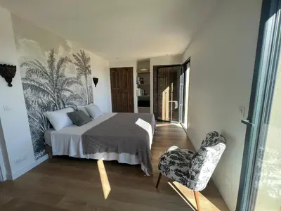 Un ou plusieurs lits dans un hébergement de l'établissement Villa Nomade proche de Cannes