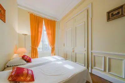 Un ou plusieurs lits dans un hébergement de l'établissement Cozystay 1249 - Très bel appartement bourgeois