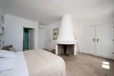 Un ou plusieurs lits dans un hébergement de l'établissement Villa Palma near the beaches Cannes