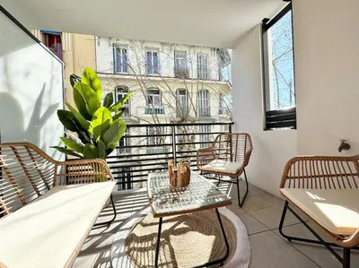 Balcon ou terrasse dans l'établissement Magnifique studio bohème neuf cœur de ville