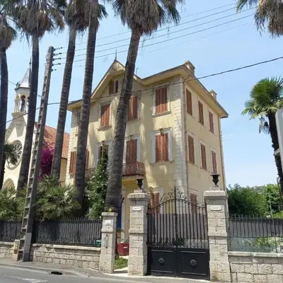 LA MASCOTTE