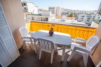 Balcon ou terrasse dans l'établissement Comfort 6 People Apartment by Connexion