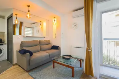 Coin salon dans l'établissement Antibes centre à 2 pas de la vieille ville, plages