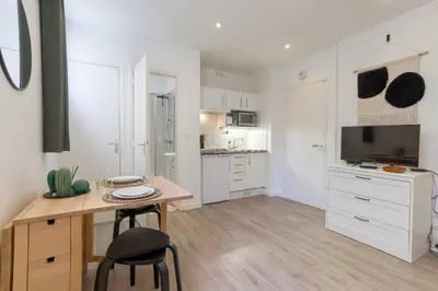 Plan de l'établissement Studio Alexandre - Cannes