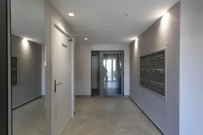 Plan de l'établissement A5 - Staywiz us -Modern Studio 5 min to Sea - Pool & Garage