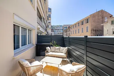 Balcon ou terrasse dans l'établissement Luxurious Apartment- Croisette-Carré d'Or