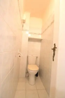 Salle de bains dans l'établissement Antibes city center - 1 bedroom - 4 People