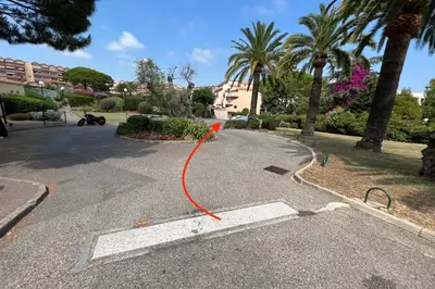 Plan de l'établissement Antibes - 4 People - Swimming pool Tennis Park Parking