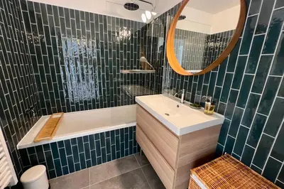 Salle de bains dans l'établissement JUAN LES PINS - TOWN CENTER - 4 people