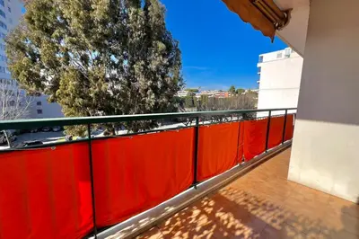 Balcon ou terrasse dans l'établissement Antibes - 4 people - Parking