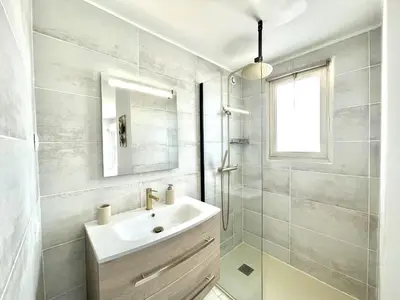 Salle de bains dans l'établissement Vezelay 3 luxury 3 bedrooms, by Welcome to Cannes