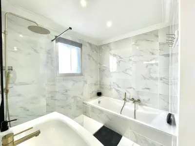 Salle de bains dans l'établissement Vezelay 3 luxury 3 bedrooms, by Welcome to Cannes