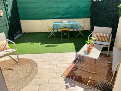 Terrasse ou espace extérieur de l'établissement Antibes chez Elodie