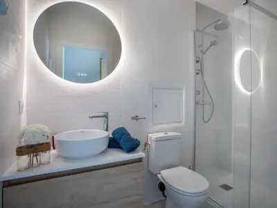 Salle de bains dans l'établissement Apartment Les Coralines by Interhome