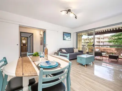 Coin salon dans l'établissement Apartment Les cyclades by Interhome