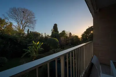 Balcon ou terrasse dans l'établissement A081-Cannes Appartement avec terrasse au calme