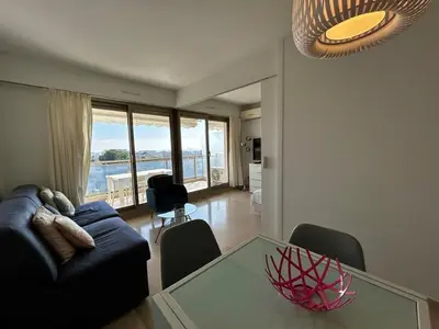 Coin salon dans l'établissement A018-Large studio with sea view swimming pool garage