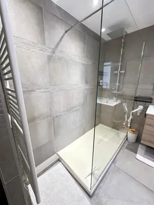 Salle de bains dans l'établissement Appartement sans mauvaise surprises (2)