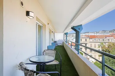 Balcon ou terrasse dans l'établissement L'Exquis - 6p - Parking & Terrasse Croisette