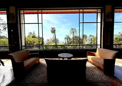 Coin salon dans l'établissement StudioCalifornia-Parking-Plages 15 min walk