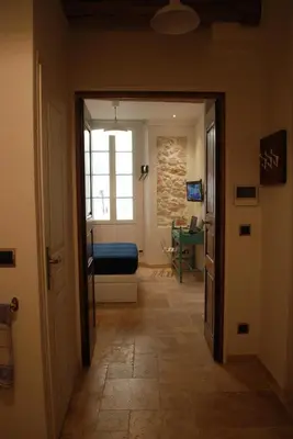 Un ou plusieurs lits dans un hébergement de l'établissement SORTIE 44 - NEWLY renovated 1 bedroom, center of old Antibes