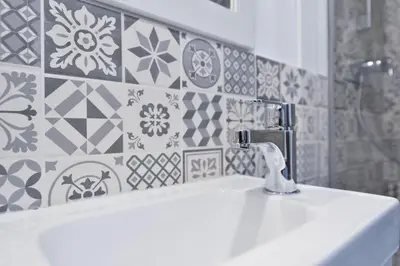 Salle de bains dans l'établissement LE PETIT BATEAU - NEW cosy/charming studio/mezzanine for 3 - AC/WIFI