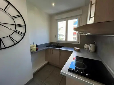 Cuisine ou kitchenette dans l'établissement C029-Appartement spacieux a deux pas de la Croisette